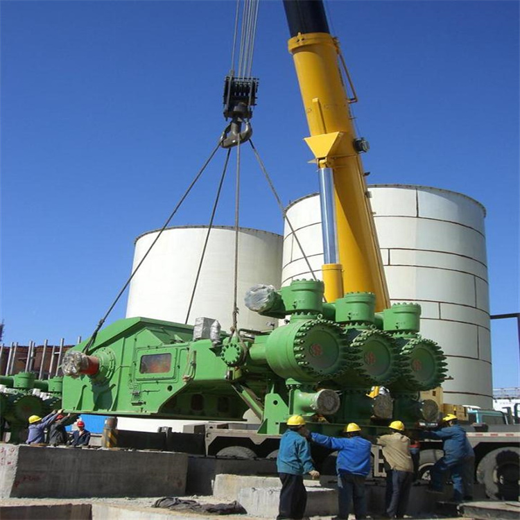 开阳吊车出租安全指南：现场作业必须掌握的6大规范