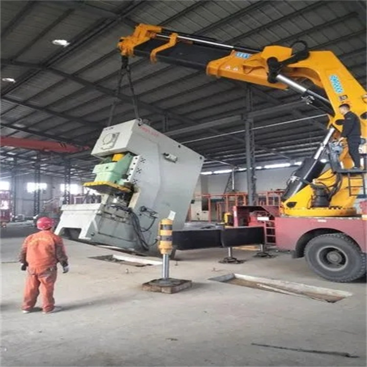 开阳80吨折臂吊车出租附近电话